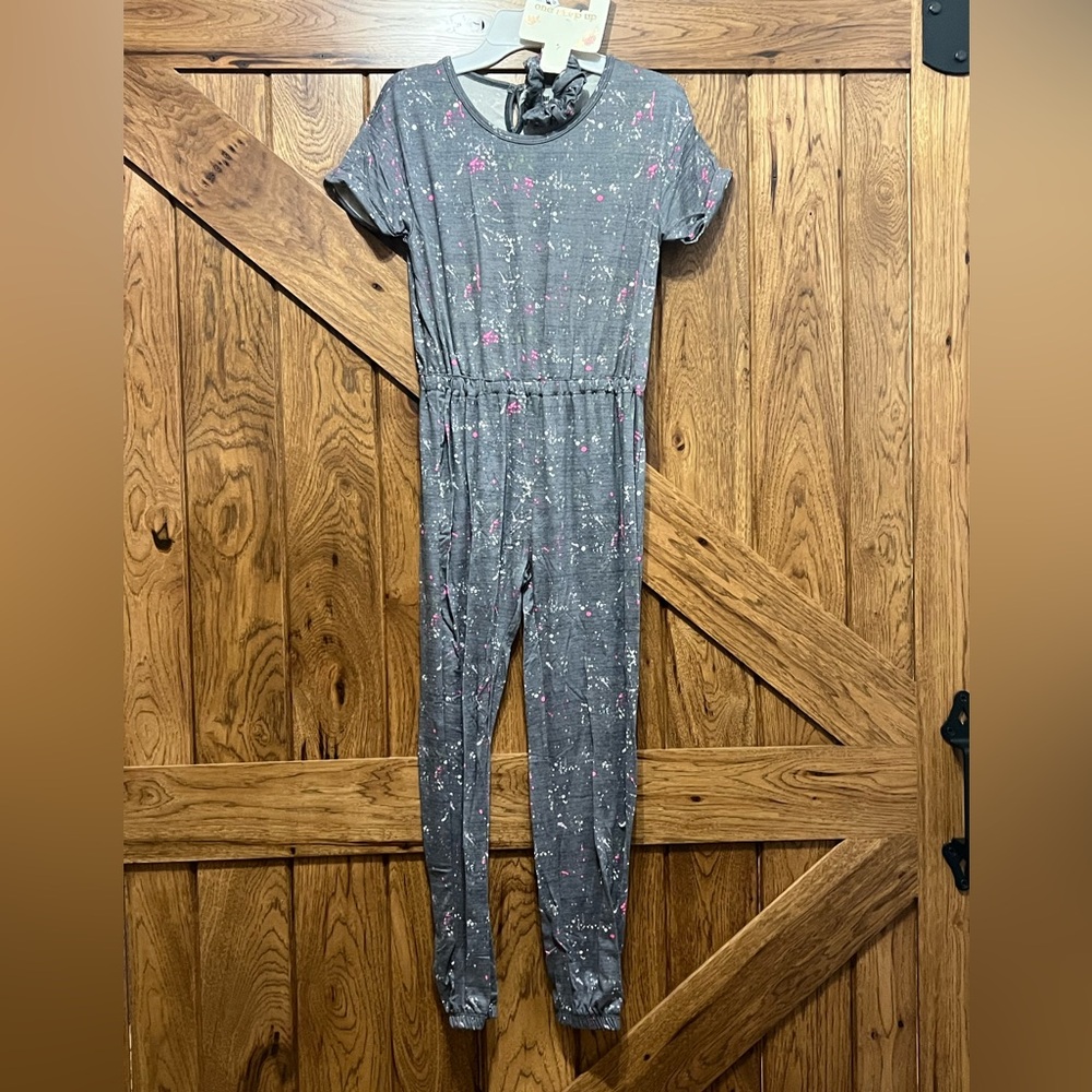 One Step Ahead Gray and Pink Jumpsuit girls size M(10-12)